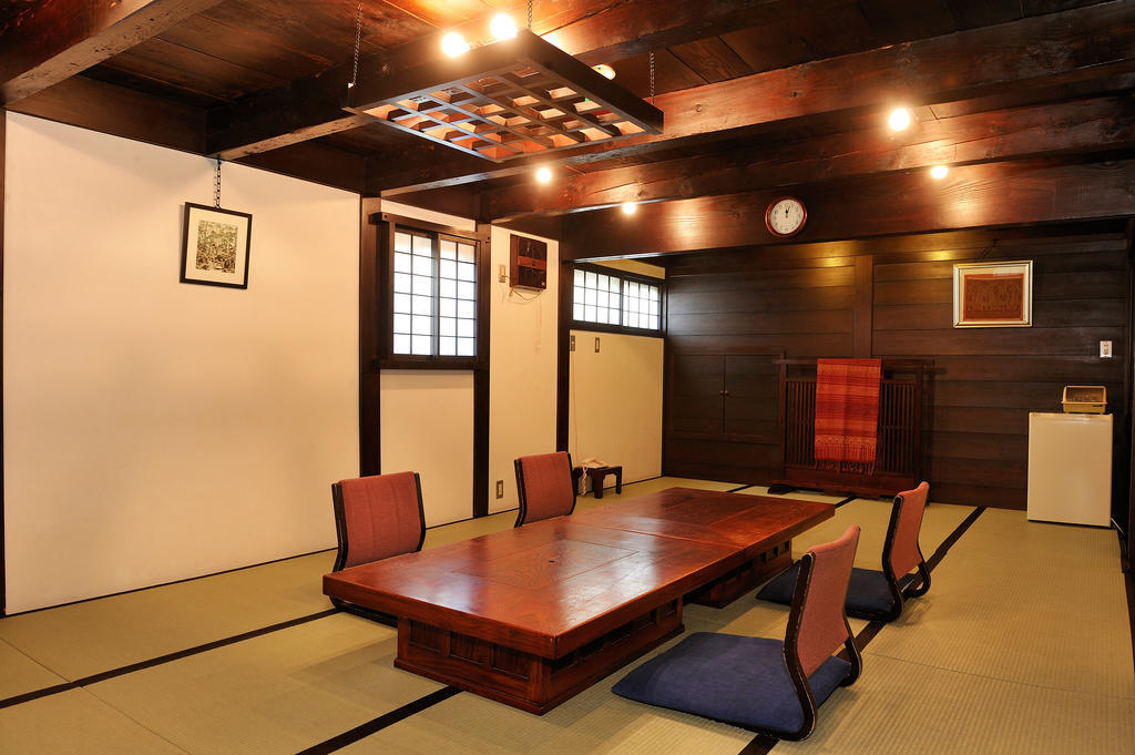 Hotel Izumiya Zenbe à Matsumoto Extérieur photo